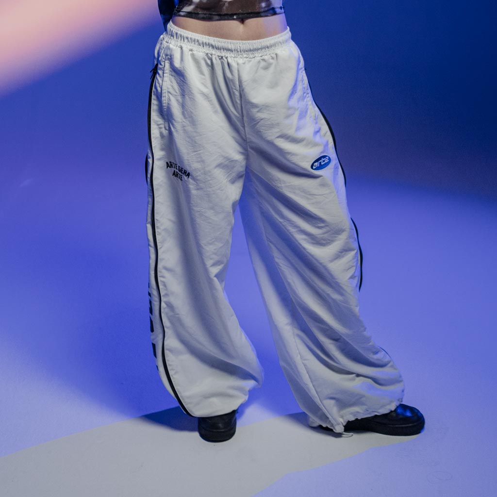 Off-White Zip Baggy Pants