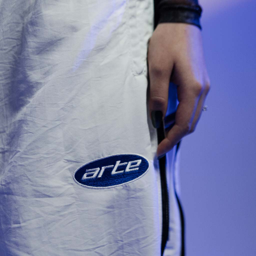 Off-White Zip Baggy Pants