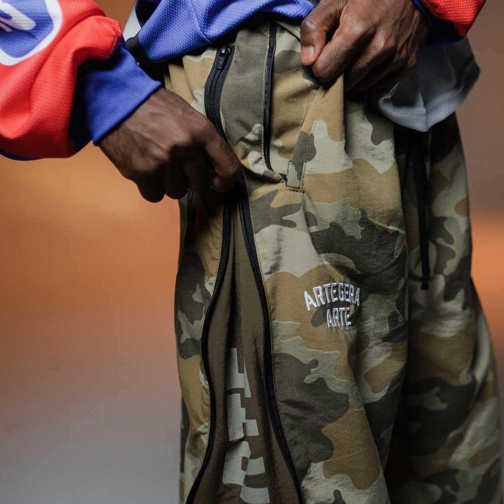 Camo Zip Baggy Pants
