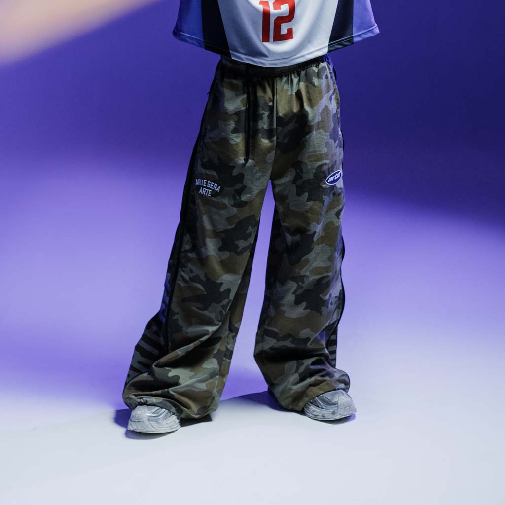 Camo Zip Baggy Pants